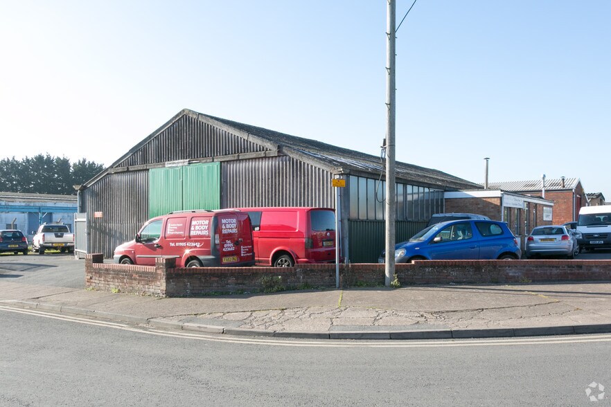 Weir Ln, Worcester à vendre - Photo de l’immeuble – Image 2 sur 2