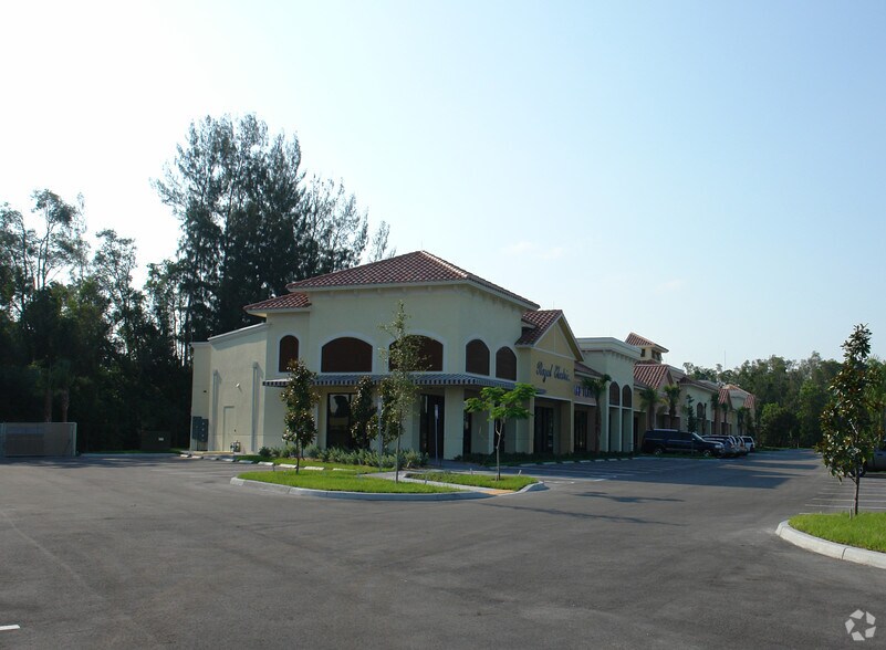 19451 S Tamiami Trl, Fort Myers, FL à louer - Photo principale – Image 3 sur 3