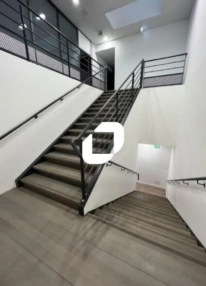 Bureau dans Les Sorinières à louer - Photo intérieure – Image 2 sur 9