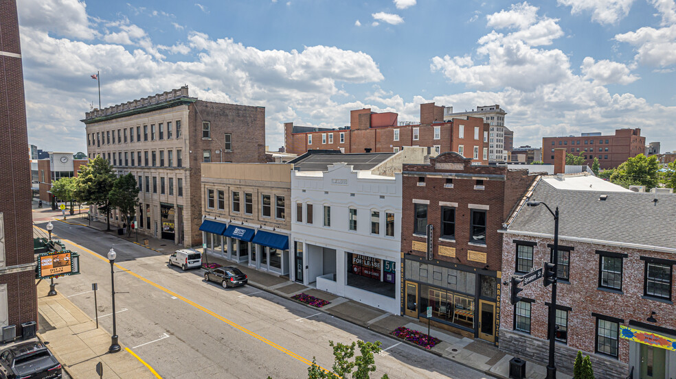 18-20 NW 6th St, Evansville, IN à louer - Photo de l’immeuble – Image 1 sur 11