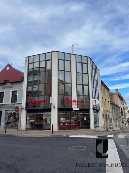 Local commercial dans Roanne à louer - Photo de l’immeuble – Image 2 sur 2