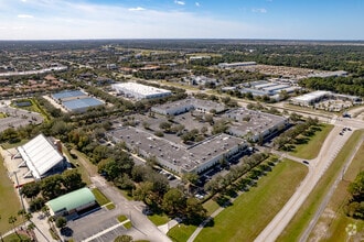 580-584 NW University Blvd, Port Saint Lucie, FL - VUE AÉRIENNE  vue de carte - Image1