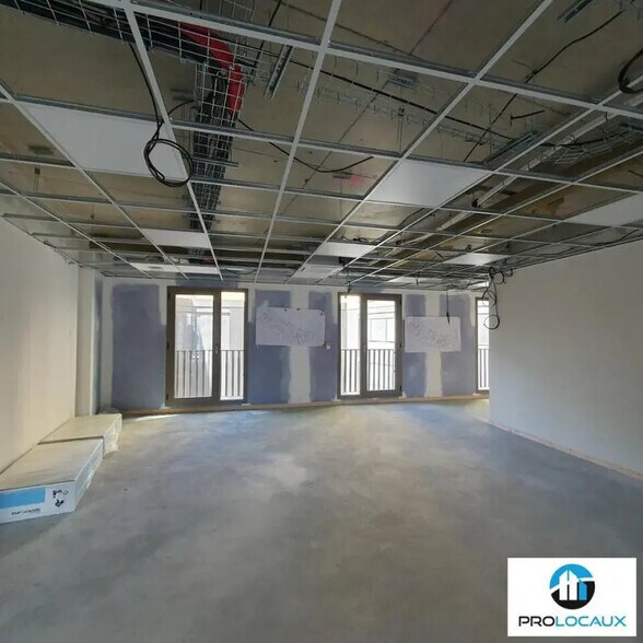 Bureau dans SAINT-MARTIN-D'HERES à vendre - Photo intérieure – Image 2 sur 12