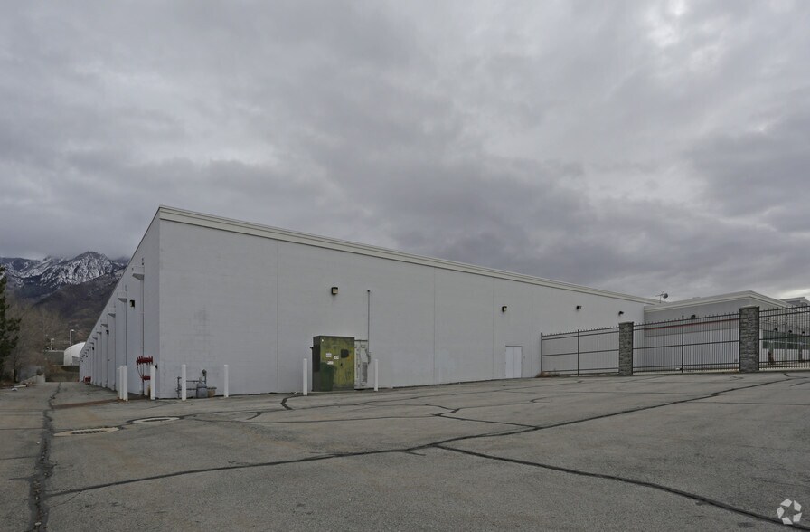 1055 E Draper Pky, Sandy, UT à louer - Photo de l’immeuble – Image 3 sur 3