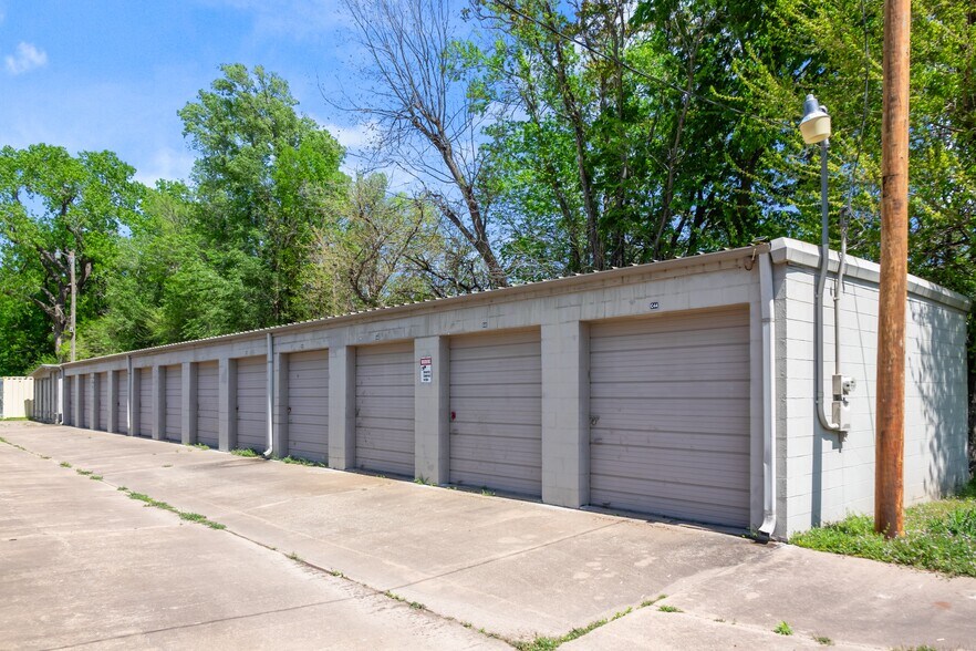 500 G st, Arkansas City, KS à vendre - Photo de l’immeuble – Image 3 sur 4