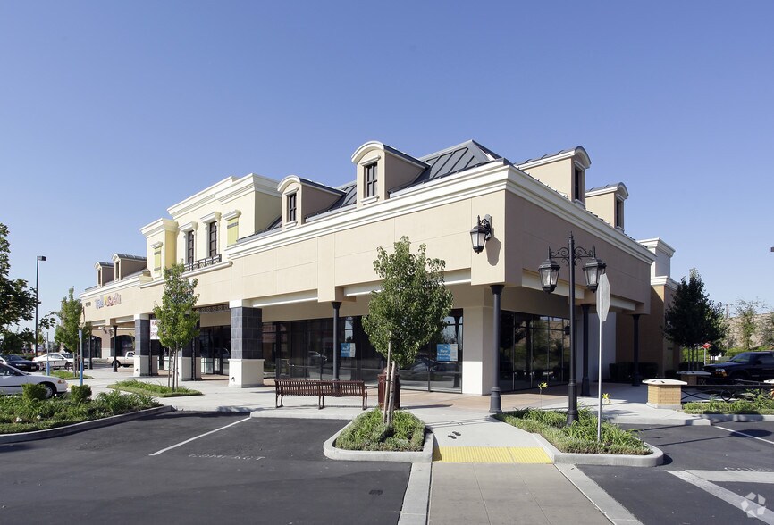 2250 Lake Washington Blvd, West Sacramento, CA à louer - Photo principale – Image 3 sur 7