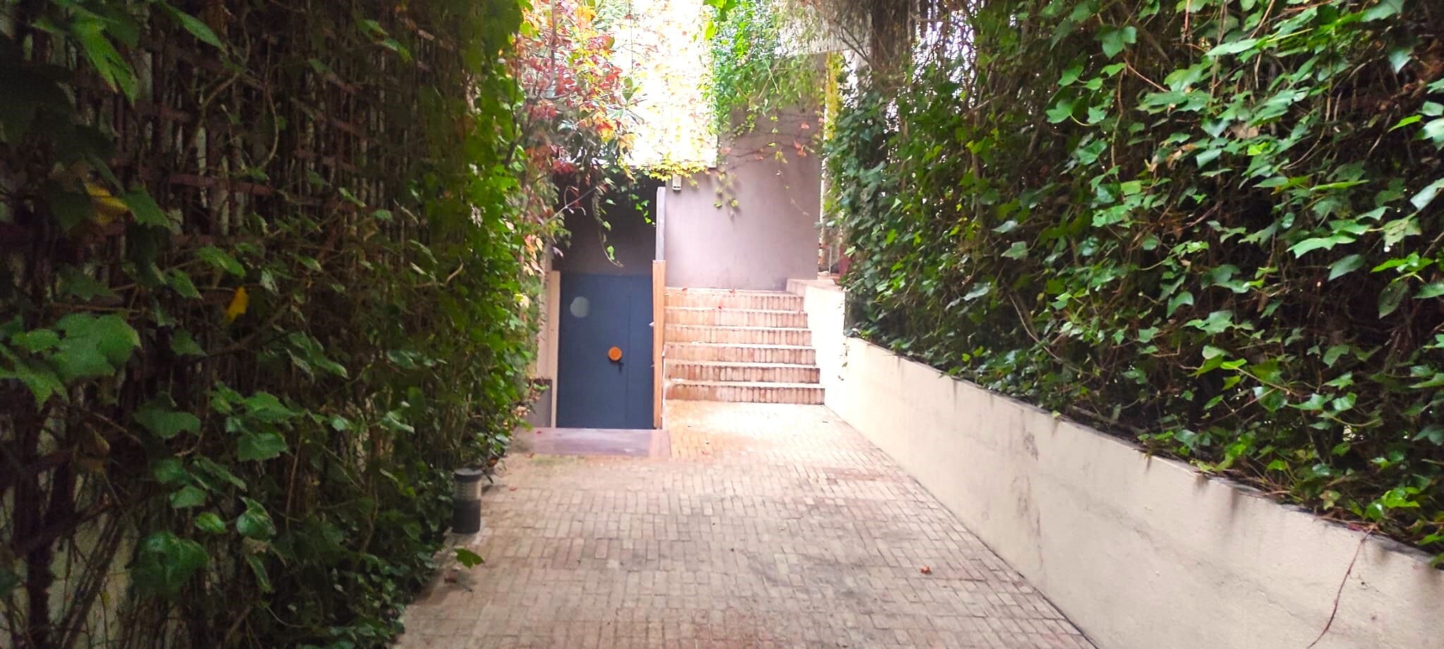 Calle Orlando Agudo, 8, Pozuelo de Alarcón, Madrid à louer Photo de l’immeuble– Image 1 sur 12