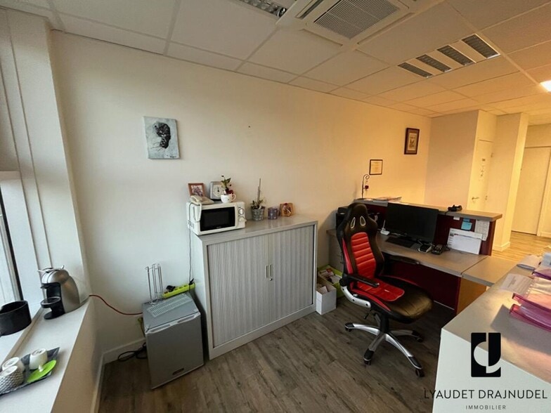 Bureau dans Roanne à vendre - Photo intérieure – Image 3 sur 5