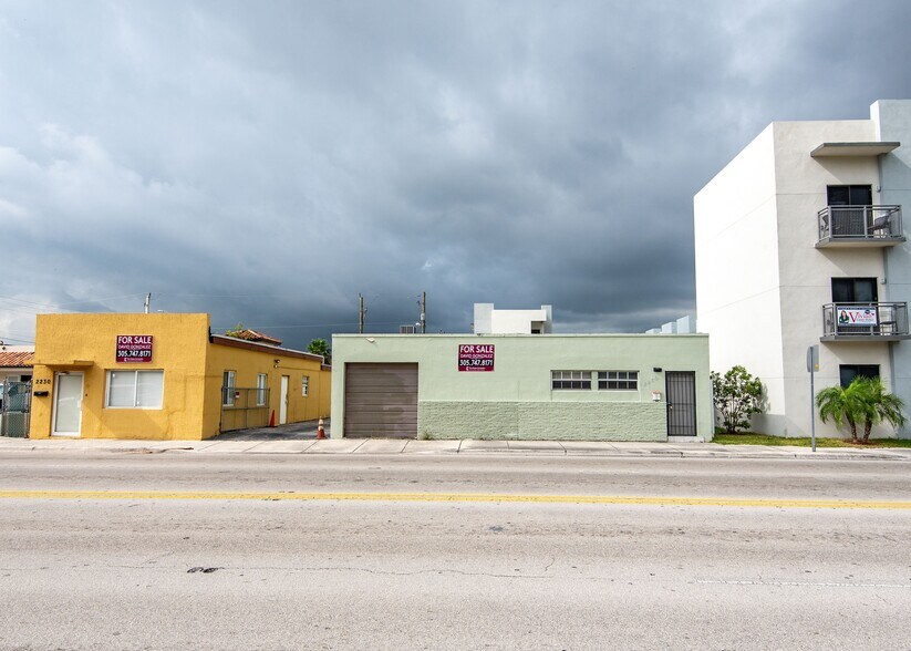 2250 W Palm Ave, Hialeah, FL à vendre - Photo de l’immeuble – Image 3 sur 22