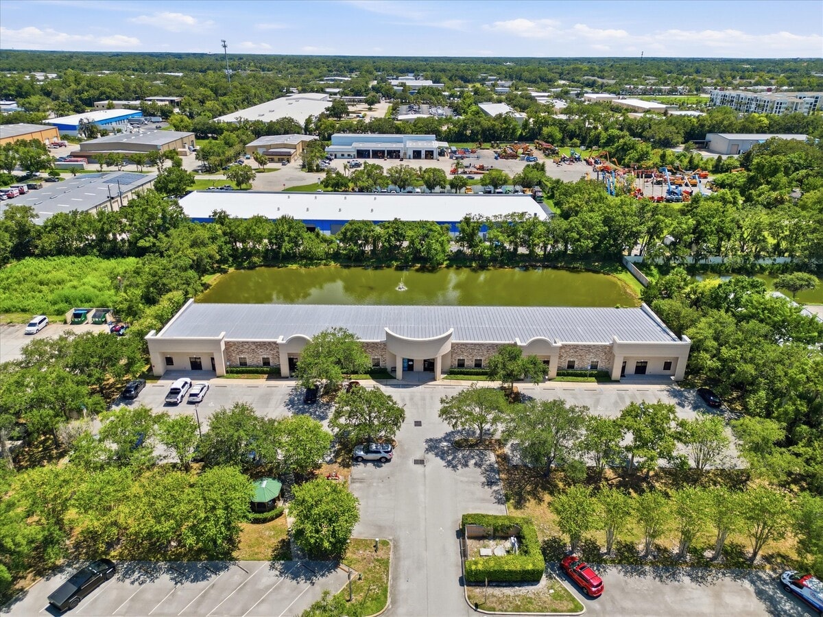 4009-4033 W 1st St, Sanford, FL 32771 - Lot 4009 - - Photo intérieure - Image 2 of 40