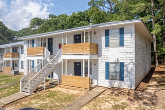 Plus de détails pour 601 Village Green Dr, Mobile, AL - Logement à vendre