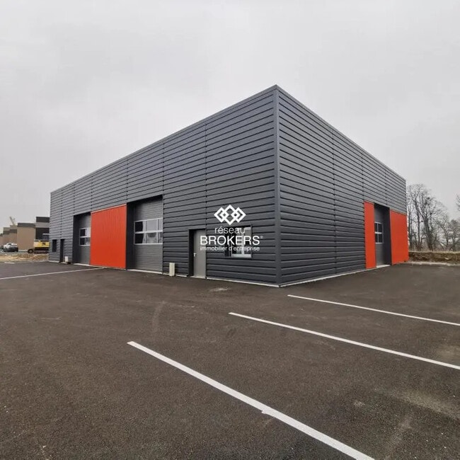 Plus de détails pour Industriel/Logistique à louer