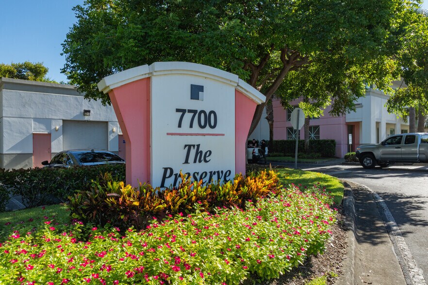7700 Congress Ave, Boca Raton, FL à louer - Photo de l’immeuble – Image 2 sur 13