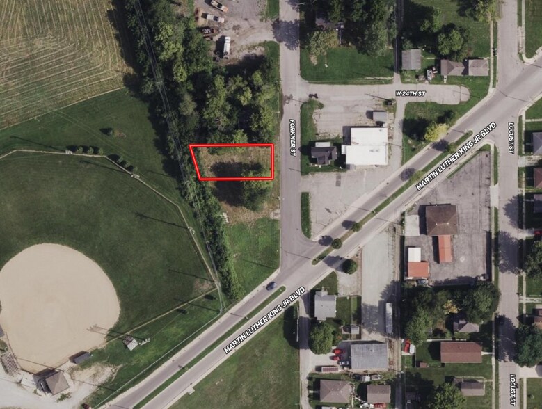 2403 Forkner St, Anderson, IN à vendre - Photo principale – Image 1 sur 2