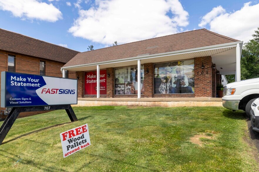 707 Easton Rd, Willow Grove, PA à vendre - Photo de l’immeuble – Image 2 sur 12