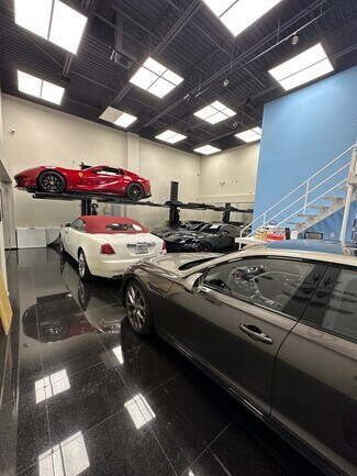 Plus de détails pour 3019 Ravenswood Rd, Fort Lauderdale, FL - Industriel/Logistique à vendre