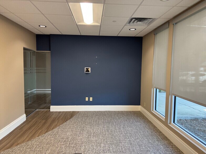7150 Hodgson Memorial Dr, Savannah, GA à louer - Photo intérieure – Image 3 sur 9