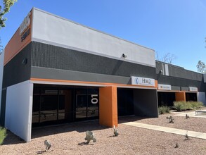 2425 W 12th St, Tempe, AZ à louer Photo de l’immeuble– Image 1 sur 11