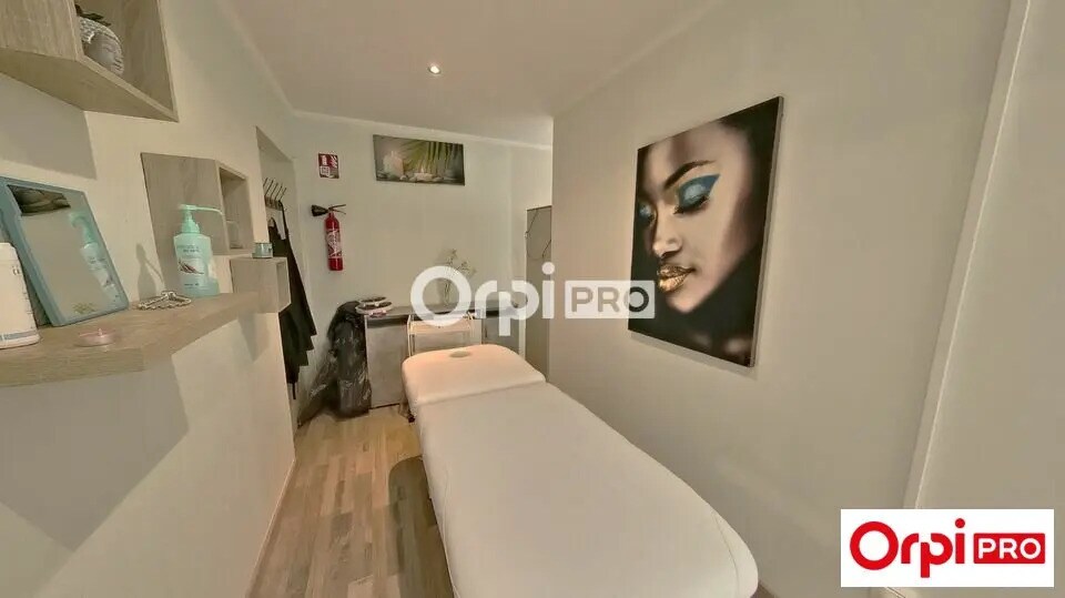 Local commercial dans Lille à louer - Photo intérieure – Image 2 sur 4