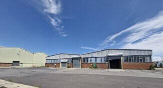 Plus de détails pour Bath Rd, Melksham - Industriel/Logistique à louer