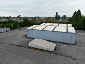 Isbergues - Vue aérienne  vue de carte