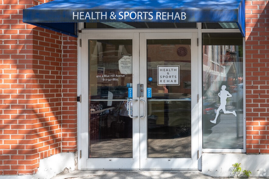 400-402 Blue Hill Ave, Boston, MA à louer - Photo de l’immeuble – Image 3 sur 4