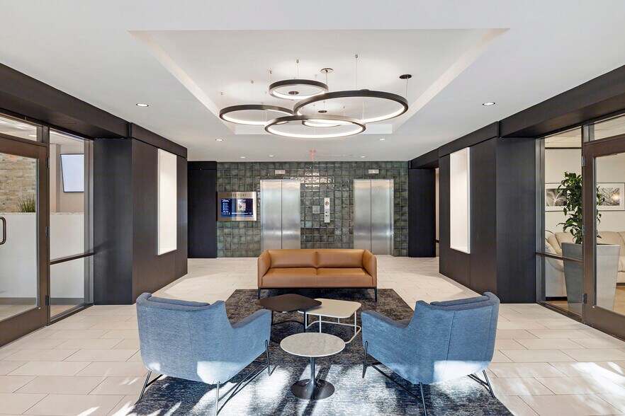 8200 N Mopac Expy, Austin, TX à louer - Photo intérieure – Image 3 sur 10