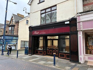 Plus de détails pour 46 John St, Porthcawl - Local commercial à louer