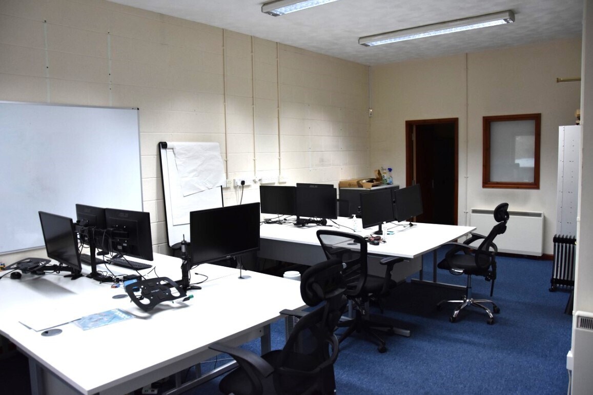 Bureau dans 2 Woodburn Terrace, Newcastle Emlyn à louer Photo intérieure– Image 1 sur 12
