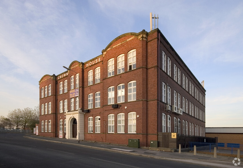 Armley Rd, Leeds à louer - Photo principale – Image 1 sur 4