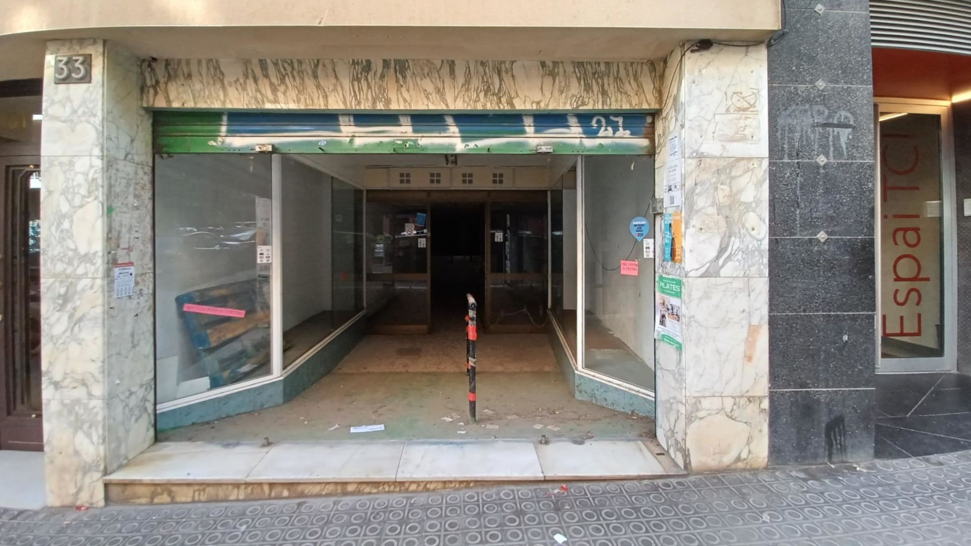 Local commercial dans Barcelone, Barcelona à louer Photo intérieure– Image 1 sur 10