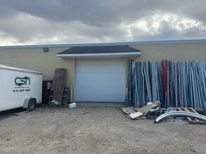 18130-18134 NW Frontage Rd, Joliet, IL à louer Photo intérieure– Image 2 sur 12