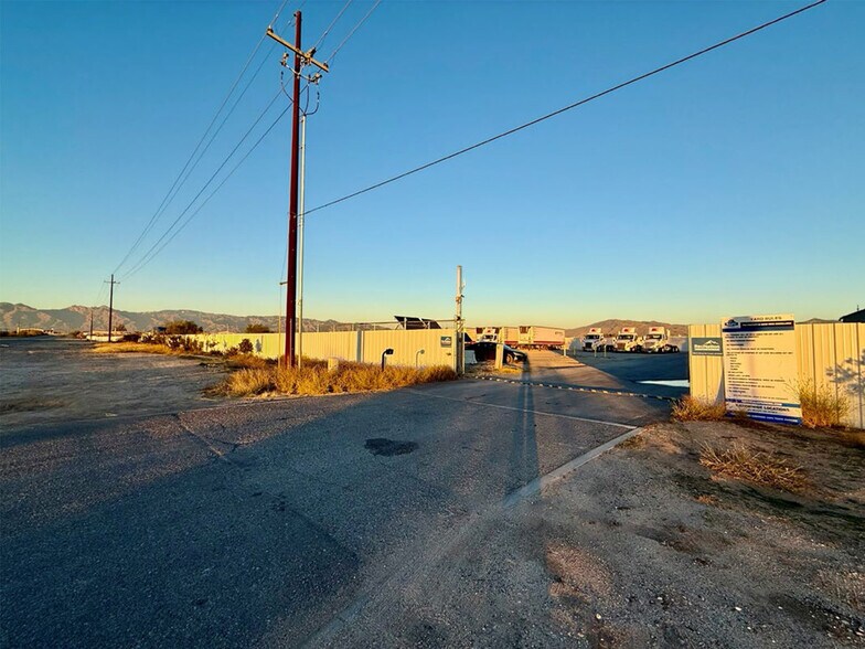6001 S Wilmot Rd, Tucson, AZ à louer - Photo de l’immeuble – Image 3 sur 5
