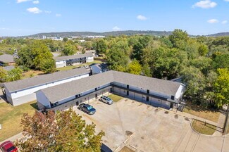 Plus de détails pour 305-317 Berry St, Springdale, AR - Logement à vendre