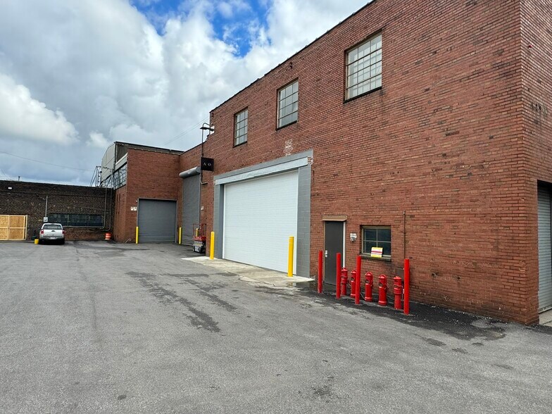 1270 Marquette St, Cleveland, OH à louer - Photo principale – Image 1 sur 1