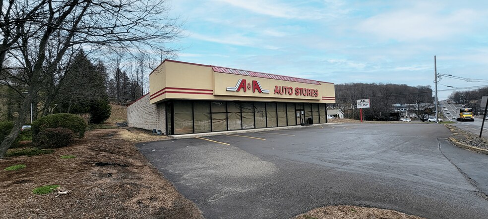 100 Tryon St, Honesdale, PA à vendre - Photo de l’immeuble – Image 2 sur 7