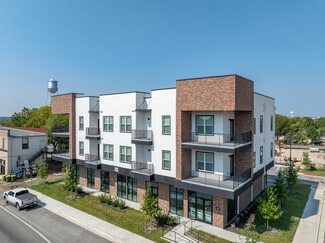 Plus de détails pour 109 N Lexington St, Manor, TX - Local commercial à louer