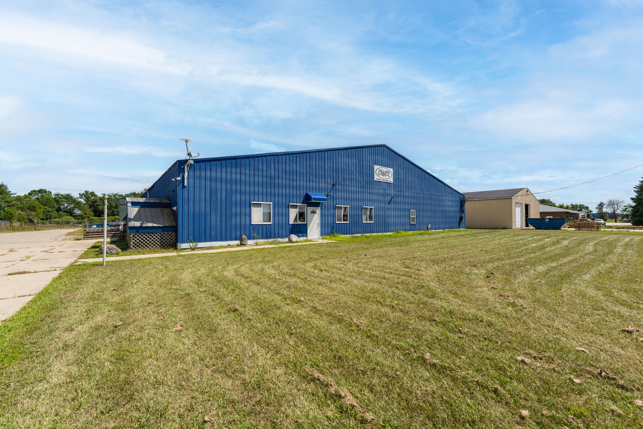 55391-55431 Franklin Dr, Three Rivers, MI à vendre Photo principale– Image 1 sur 62