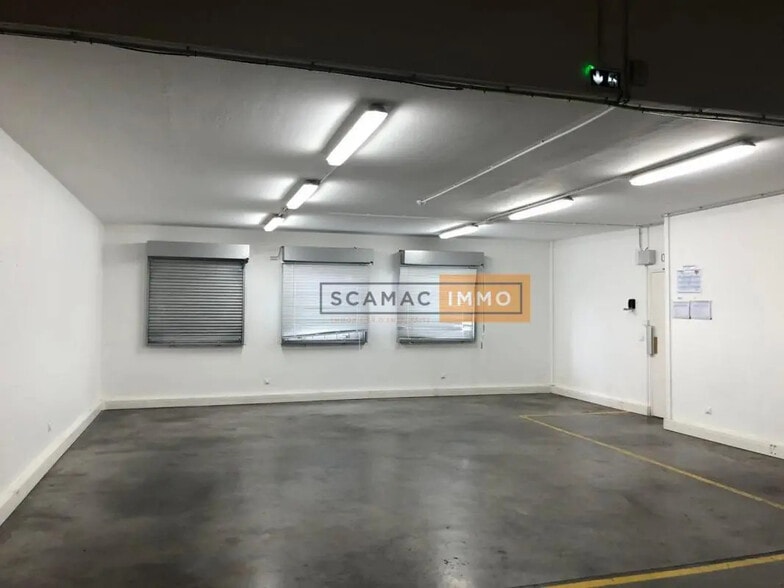 Bureau dans Gennevilliers à louer - Photo de l’immeuble – Image 3 sur 7