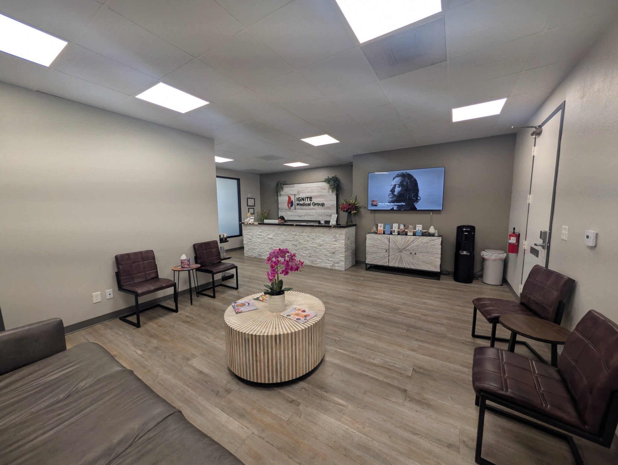 910 W San Marcos Blvd, San Marcos, CA à louer Photo intérieure– Image 1 sur 6