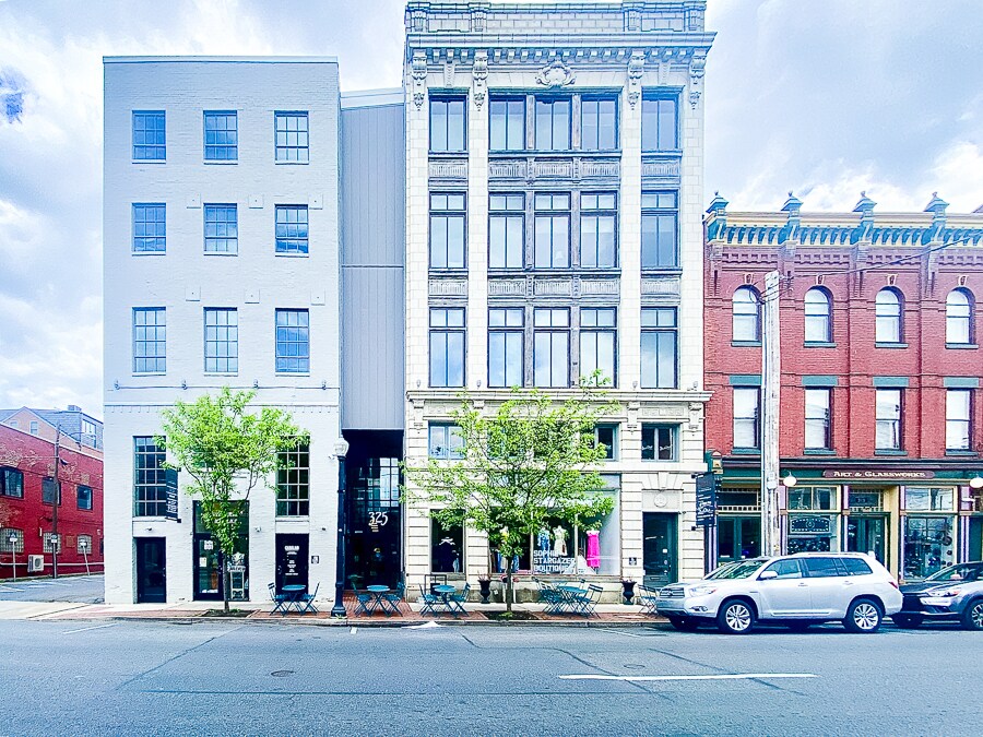 325 N Queen St, Lancaster, PA à louer Photo de l’immeuble– Image 1 sur 7