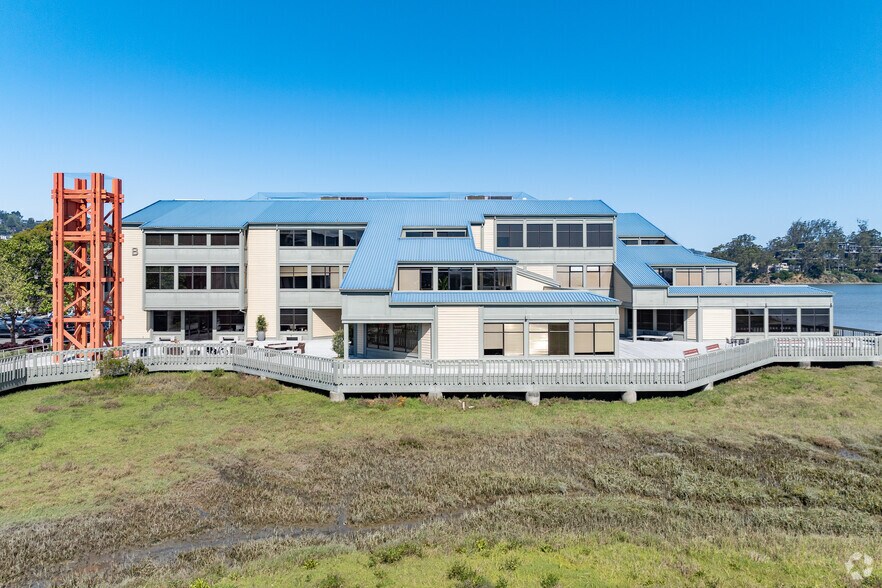 100 Shoreline Hwy, Mill Valley, CA à louer - Aérien – Image 2 sur 5