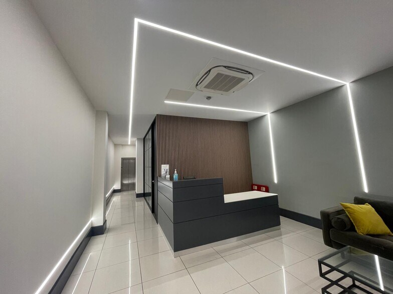 123 Minories, Londres à vendre - Photo intérieure – Image 3 sur 16