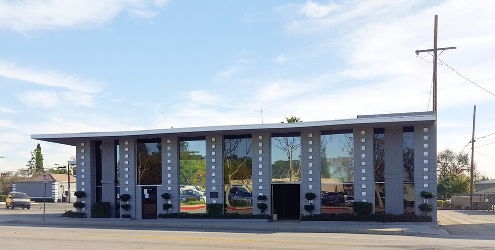 13135-13141 Central Ave, Chino, CA à louer - Photo de l’immeuble – Image 1 sur 6