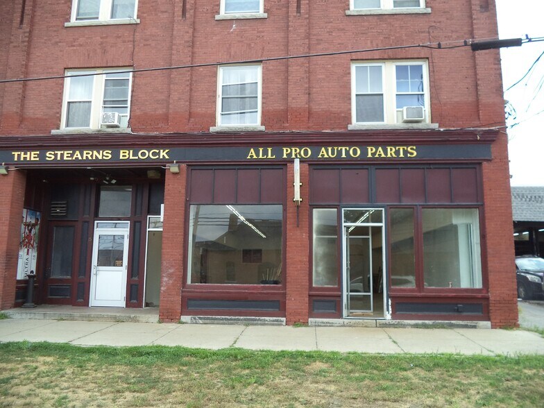 15-17 Railroad Sq, Nashua, NH à louer - Photo de l’immeuble – Image 2 sur 7