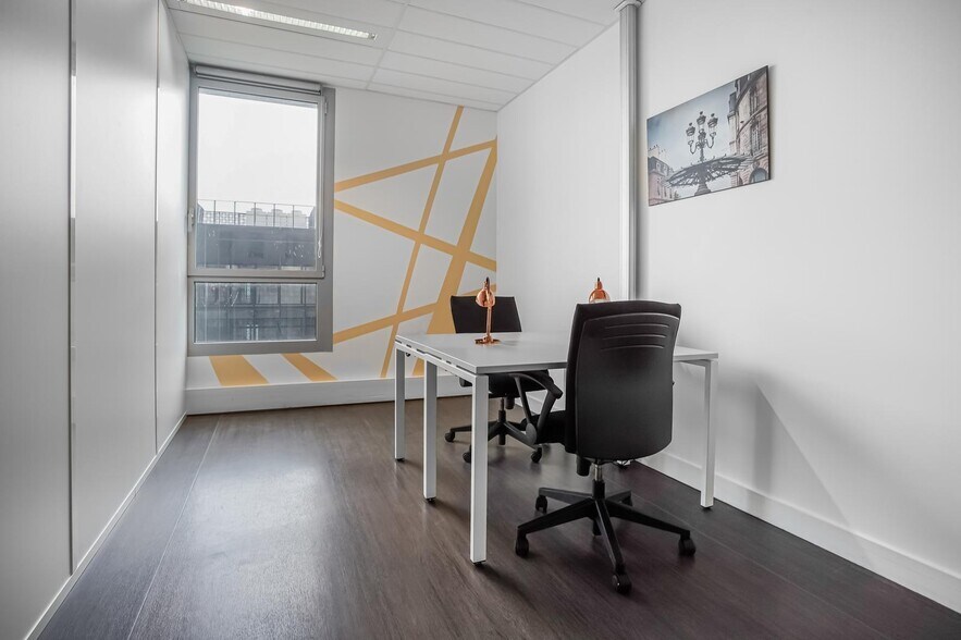 32 Allée De Boutaut, Bordeaux à louer - Photo de l’immeuble – Image 1 sur 10