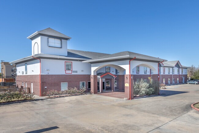 Plus de détails pour 1007 Highway 332, Clute, TX - Hôtellerie à vendre