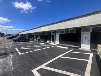 Plus de détails pour 4310-4326 NE 5th Ave, Oakland Park, FL - Industriel/Logistique à louer