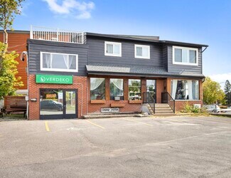 Plus de détails pour 1001 Blvd Grand, Chambly, QC - Local commercial à louer