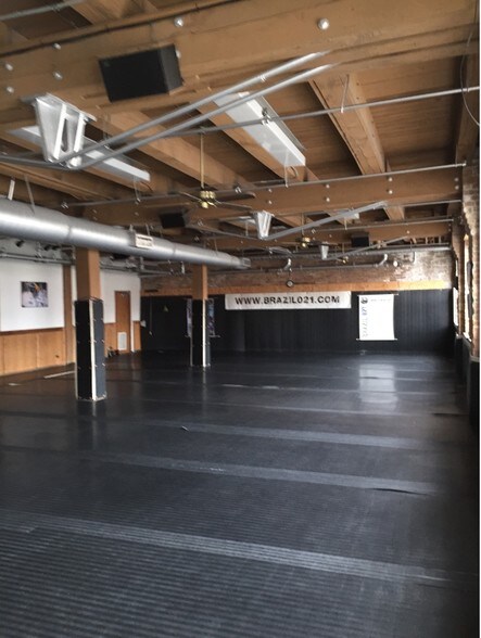 401 W Ontario St, Chicago, IL à louer - Photo intérieure – Image 2 sur 27